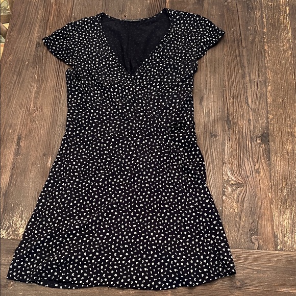 Brandy Melville Navy and White Floral Print Mini Wrap Dress - Picture 1 of 3